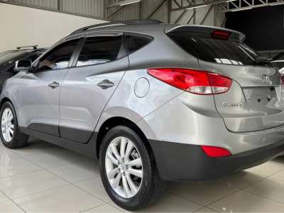 Hyundai Tucson - Image 4