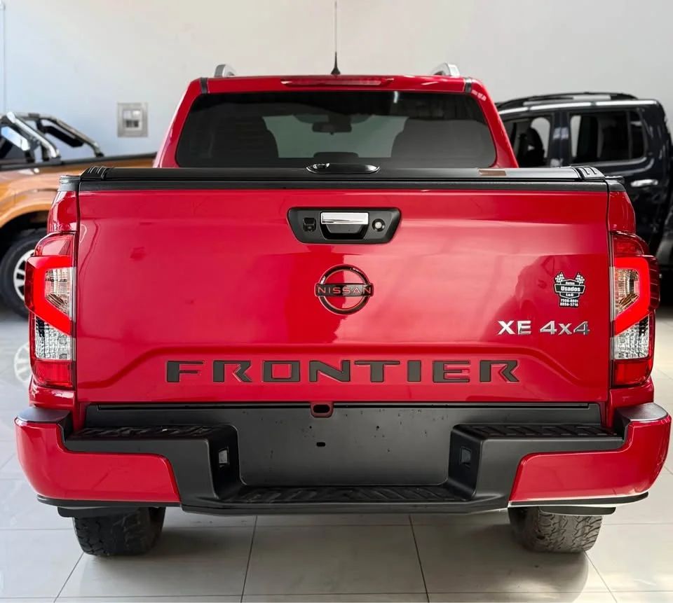 Nissan Frontier - Image 6