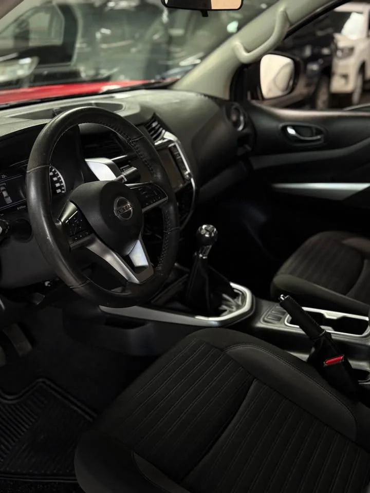 Nissan Frontier - Image 7