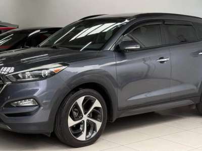 Hyundai Tucson - Image 2