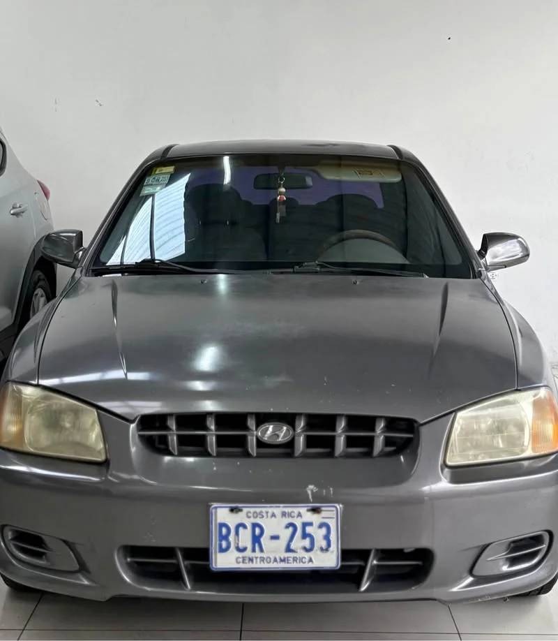 2000 Hyundai Accent