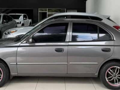Hyundai Accent - Image 3