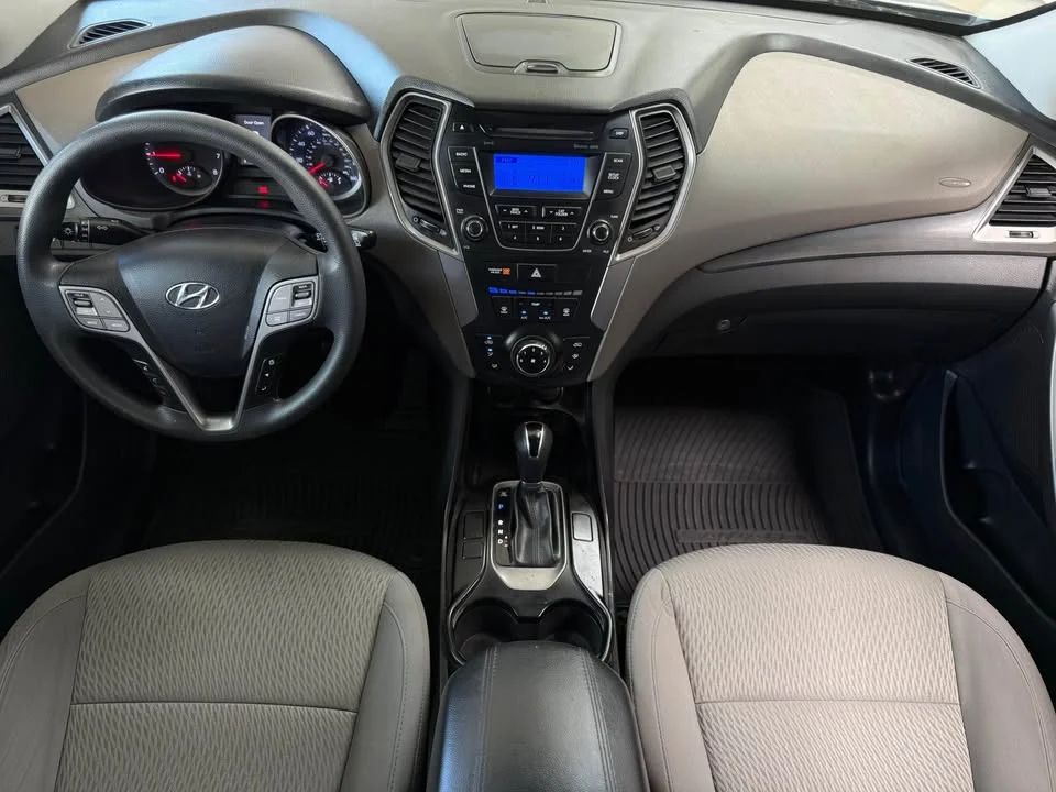 Hyundai Santa Fe - Image 6