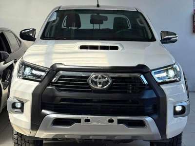 Toyota Hilux - Image 1