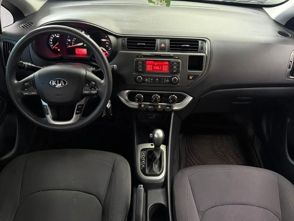 Kia Rio EX - Image 6