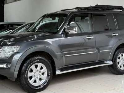 Mitsubishi Montero GLS - Image 2