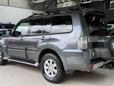 Mitsubishi Montero GLS - Image 5