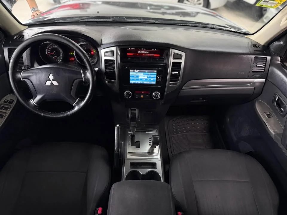 Mitsubishi Montero GLS - Image 6