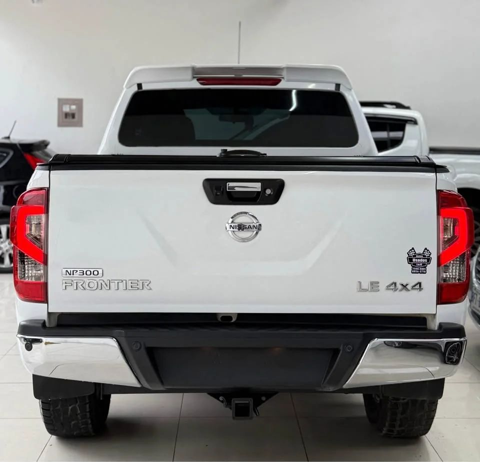 Nissan Frontier - Image 6