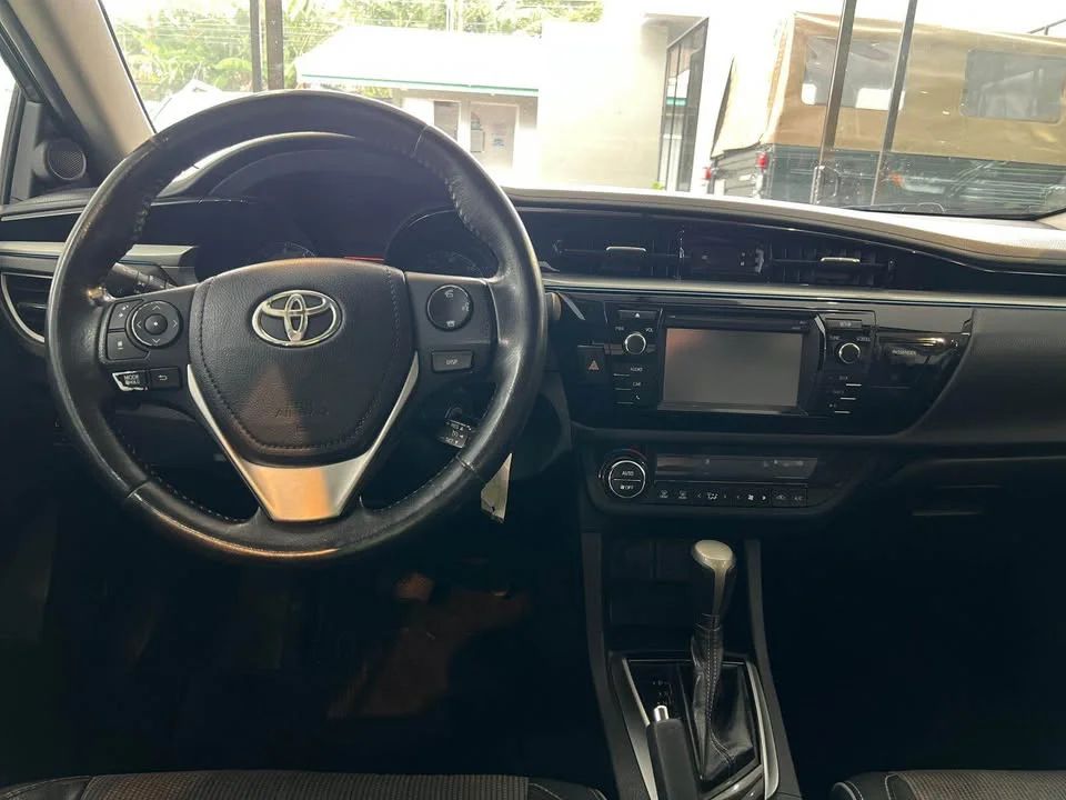 Toyota Corolla - Image 5