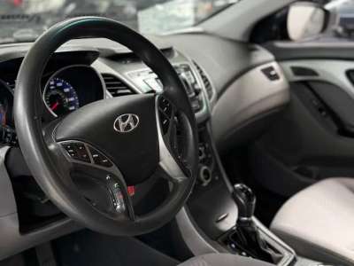 Hyundai Elantra - Image 6