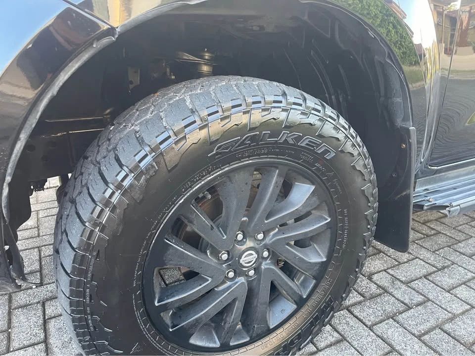 Nissan Frontier - Image 6