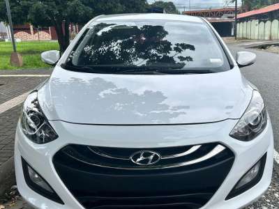Hyundai i30 - Image 1